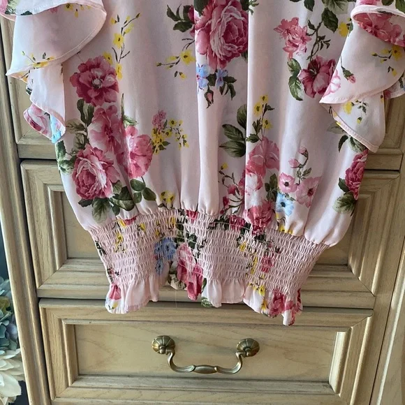 Mock Neck Blouse - Picture 3 of 7